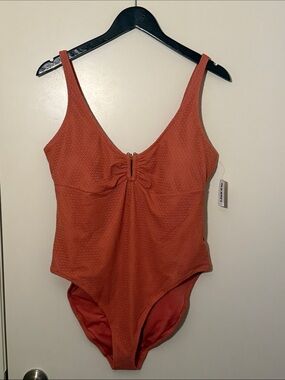 Old Navy One-Piece Swim Suit